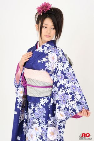 [RQ-STAR] NO.00068 Hitomi Furuzaki félicite le Kimono du Nouvel An - Série Kimono Happy New Year