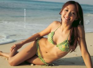 Atsuko Maeda Azusa Togashi Rina Koike Cica Zhou no3b Yuko Shoji [Weekly Playboy] 2010 No.18 Photographie