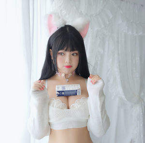 [COS Welfare] Nona Adik-Bai Ye yang Lucu- - Kucing Susu Kecil