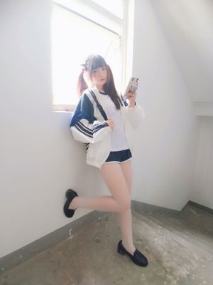 [COS Welfare] Beauté bidimensionnelle Furukawa kagura - vêtements de sport de gymnastique en soie blanche