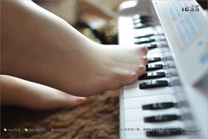 Silk Foot Bento 138 Wife Fang Fang "Piano Songs Under Toes" [IESS Raar Interessant]