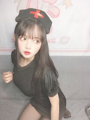 [COS Welfare] Big Eyed Cute Girl Black Cat OvO - Nurse Meow