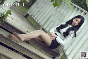 Model Fei Luo "The Best Legs in Stockings" [Ligui Ligui]