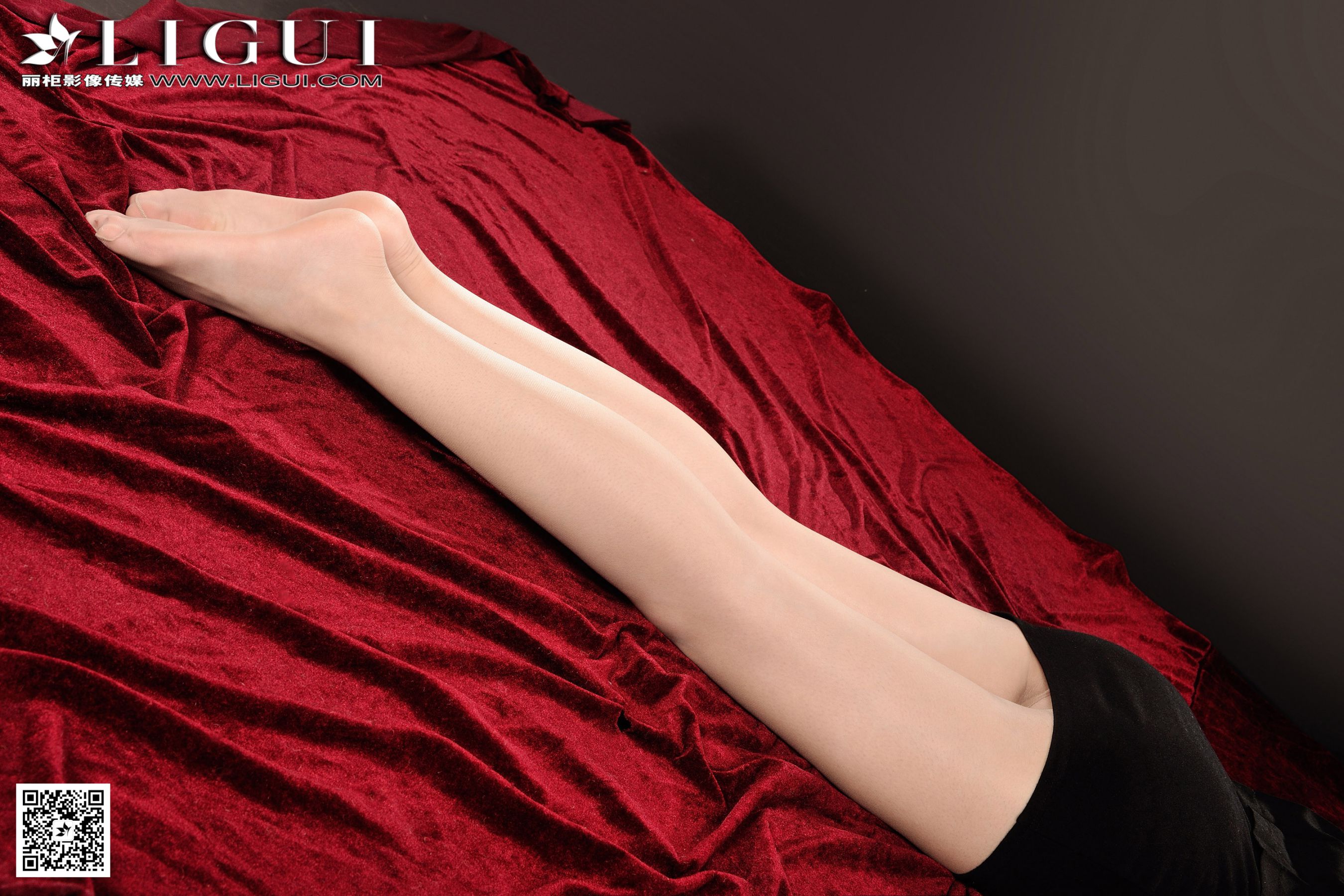 [丽柜贵足LiGui] Model Yoona's "OL Professional Wear Silk Foot High Heels" Full Collection of Beautiful Legs and Jade Feet Page 24 No.7b78d3