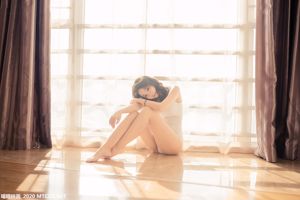 "Áo tắm trắng dưới ánh mặt trời" [Miaotang Yinghua] VOL.099