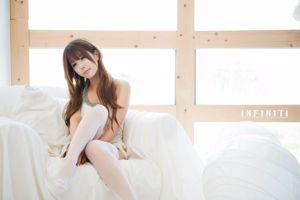 Cô gái Hàn Quốc Xu Yunmei "Thiên thần lụa trắng đẹp nhất"