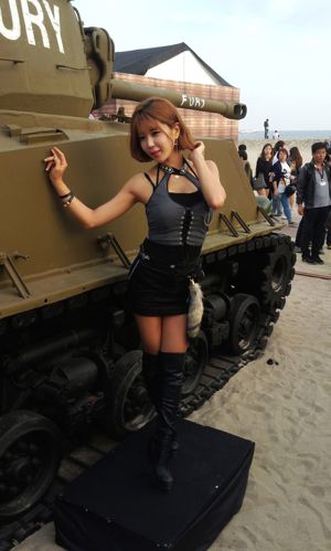 Xu Yunmei's "Busan World of Tanks" set of pictures